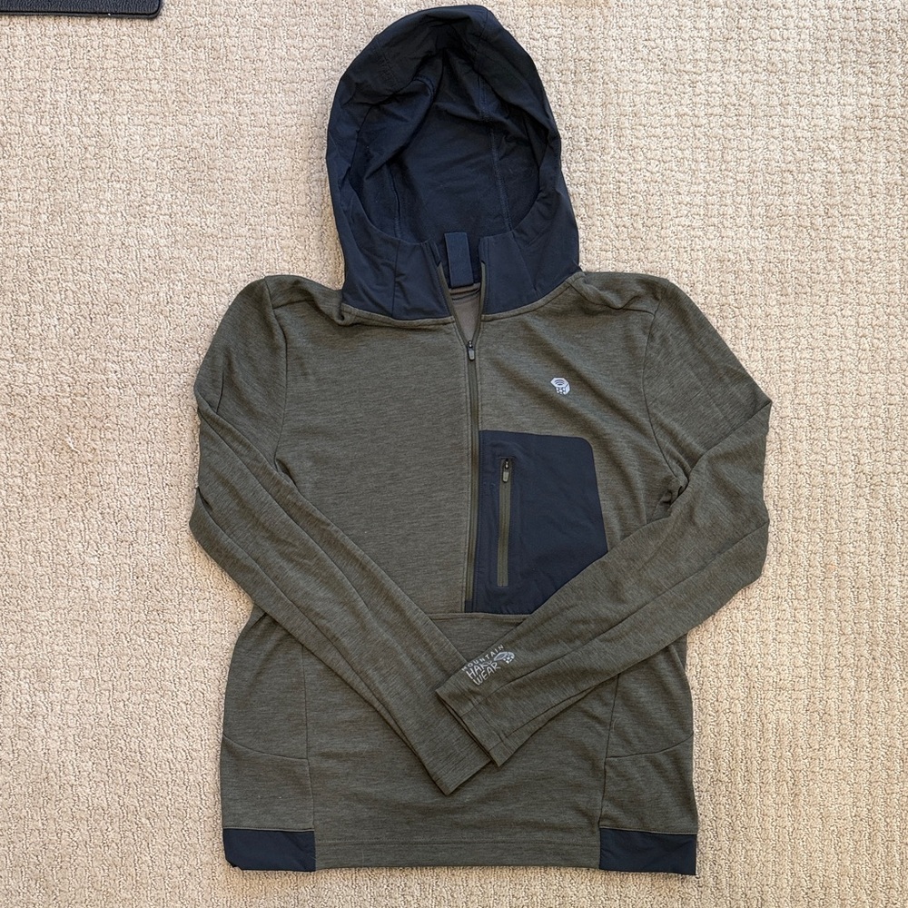 Mountain Hardwear Olive Green Zip Pullover
